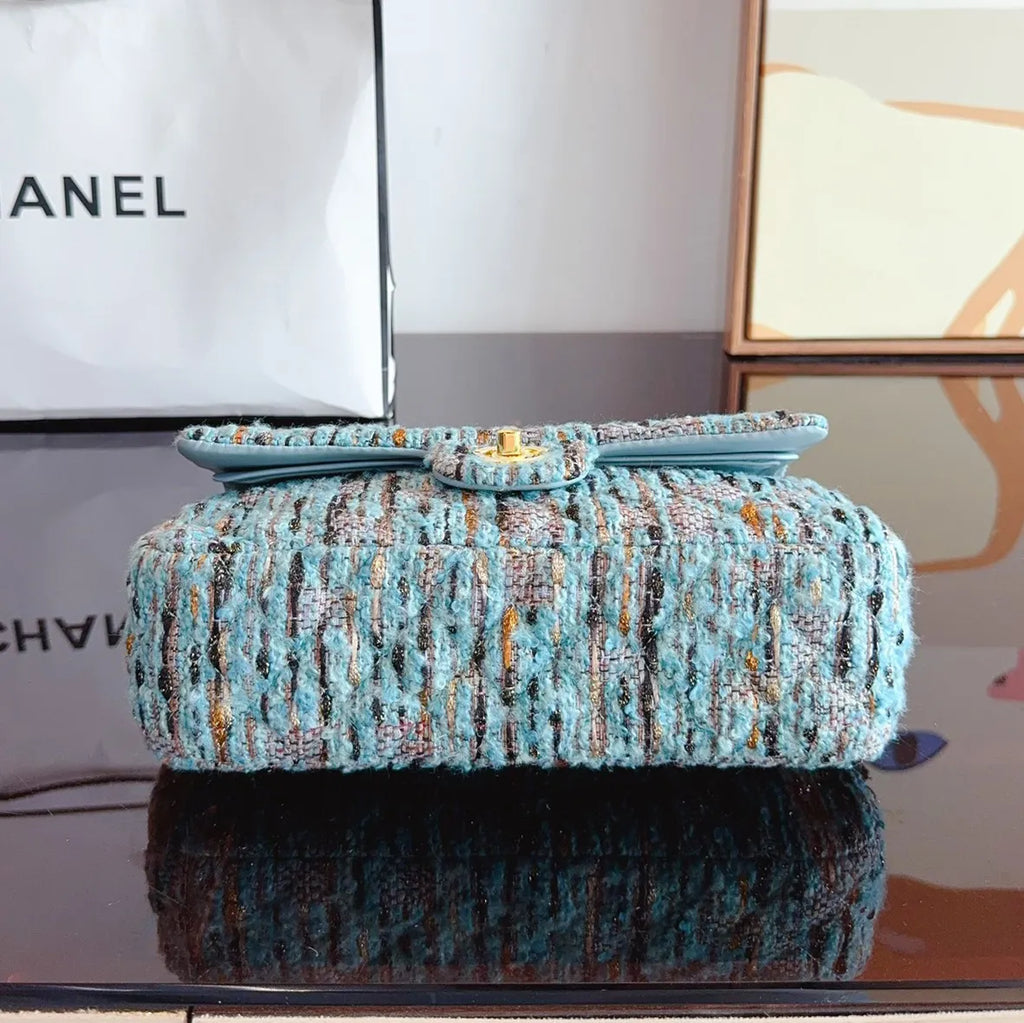 Mini Classic Handbag Q139