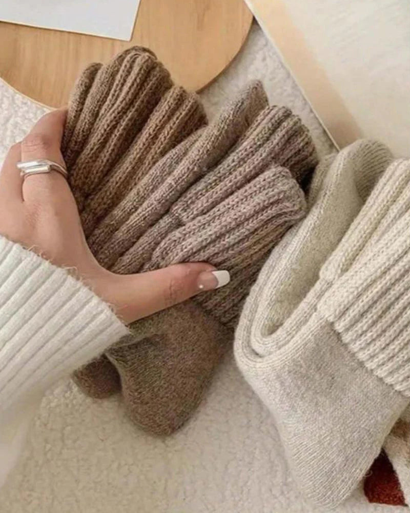 Ribbed Fleece Lined Crew Socks C7330