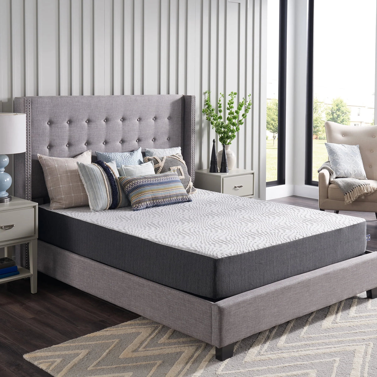 10 Inch Hybrid Mattress Queen Q38340