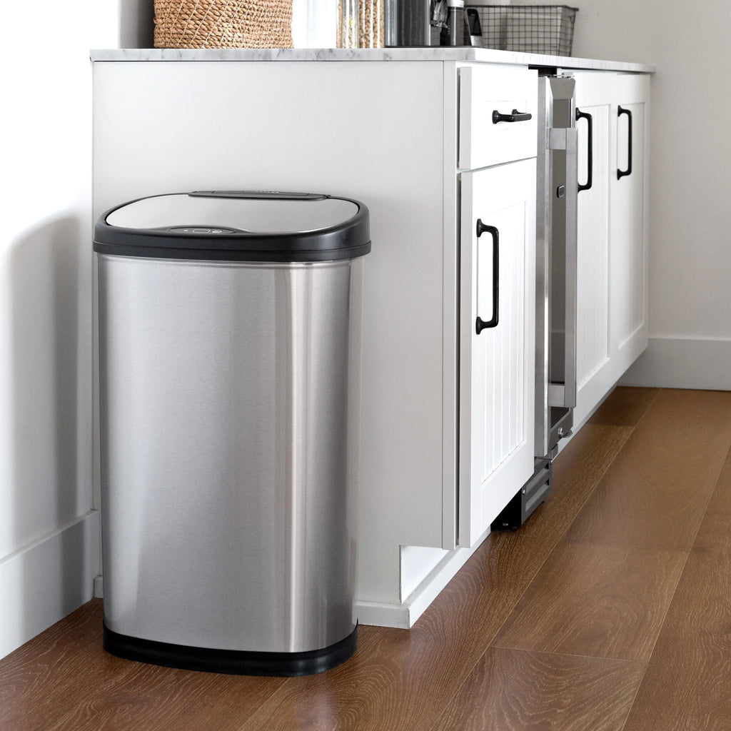 13.2 Gallon Stainless Steel Motion Sensor Trash Can M451
