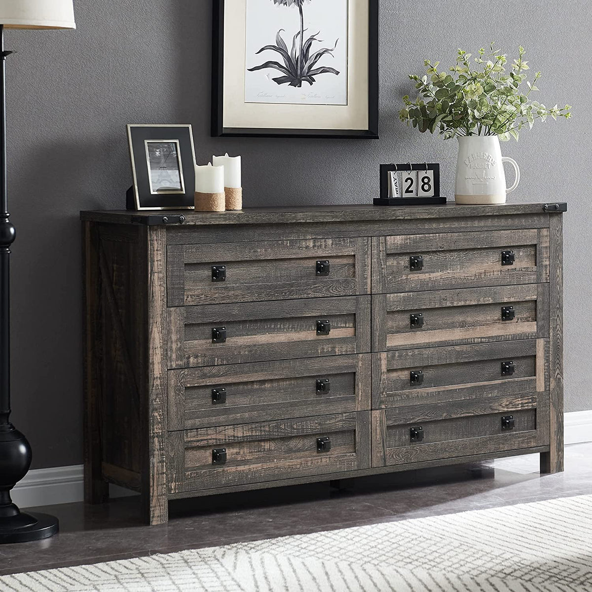 8 Drawer Wood Rustic Dresser H939025