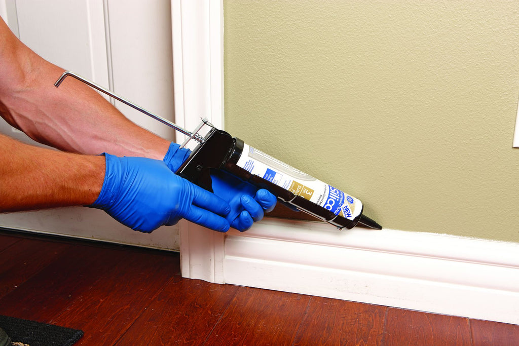 9 In. Caulking Gun M265194