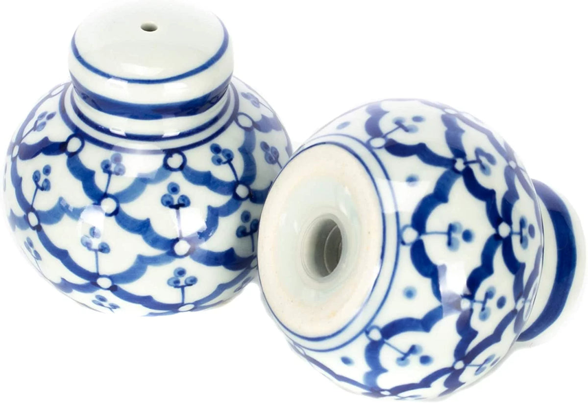 Blue and White 2 inch Porcelain Ceramic Salt and Pepper Shaker Set P55842