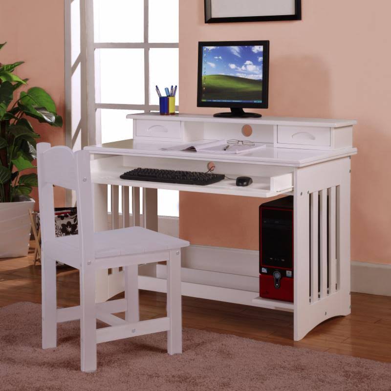 Student Desk with Hutch O48792