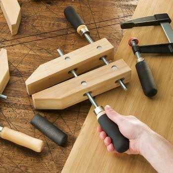 Wooden Handscrew Clamp J647
