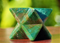 Natural Green Kyanite Quartz Healing Stone Carved Merkaba Star 75mm T552230