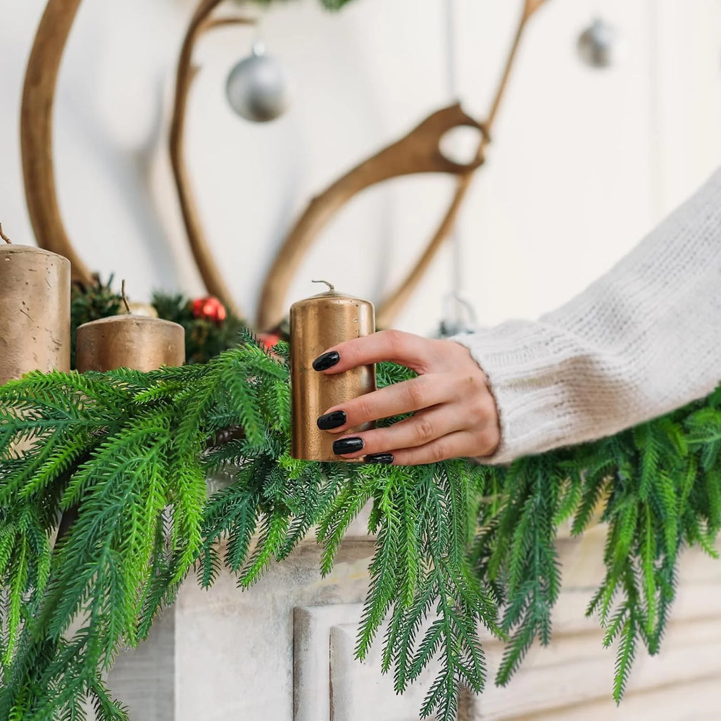8.85FT Artificial Pine Garland V4361
